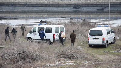 Инфарктни дни за майката, изхвърлила бебето си във Водното огледало  