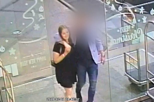 Съгласила се да бъде душена по време на секс - разкриха убийството на щерка на милионери от перверзник ВИДЕО 18+