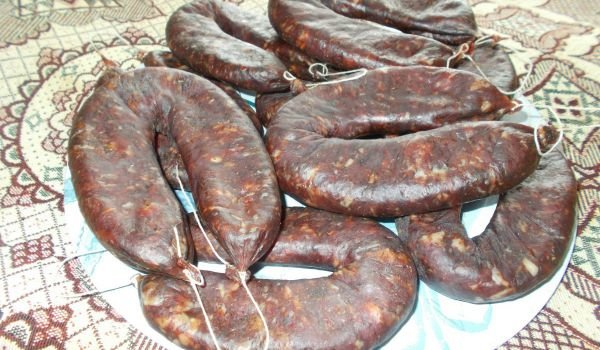 БАБХ с нови данни за смъртоносната бактерия, открита в месо, сирена, колбаси и риба
