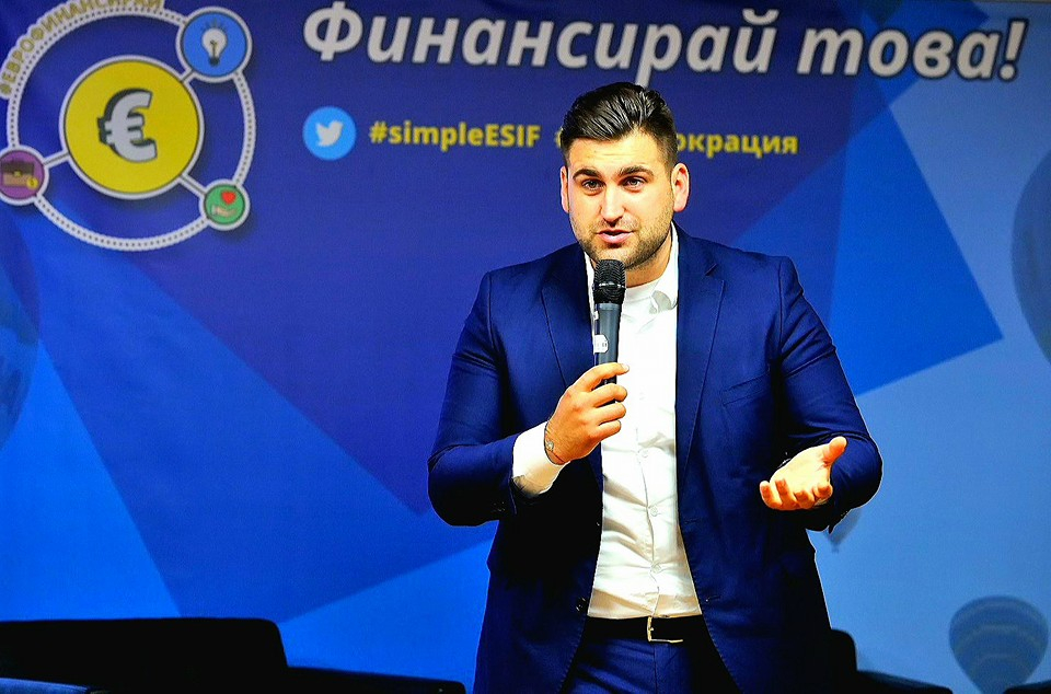 Евродепутат: Шамарът не беше европейски, а български!