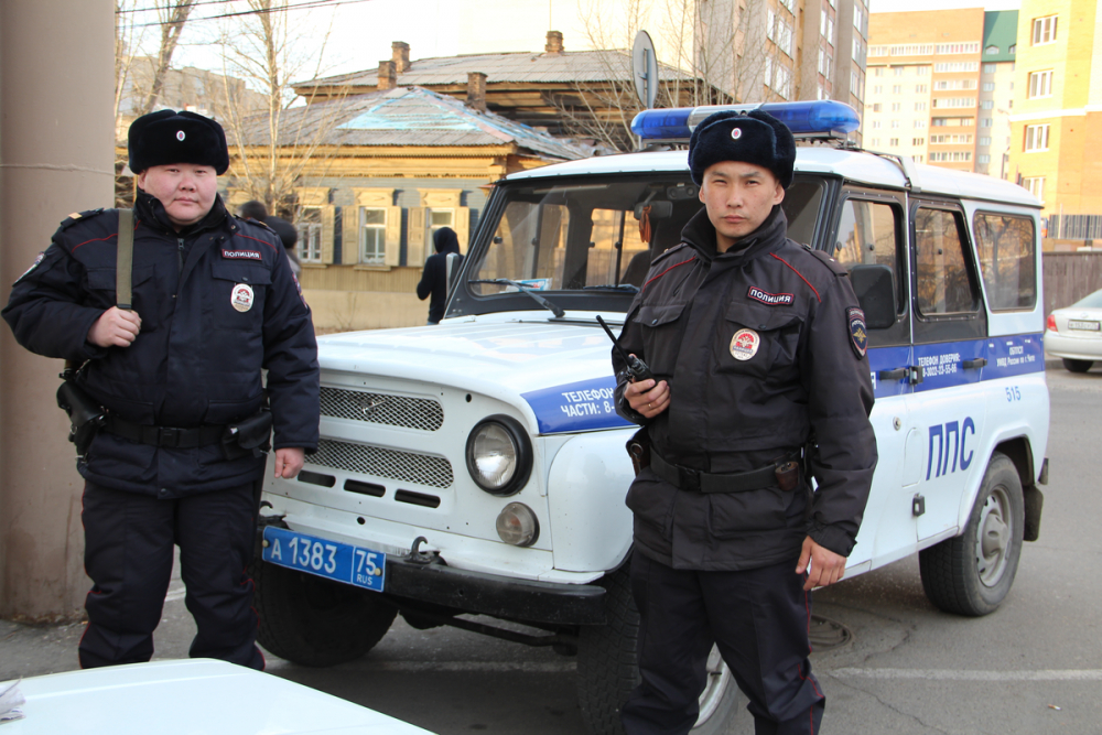 Зловещо: Намериха труп на мъж с отрязана глава и женски дрехи