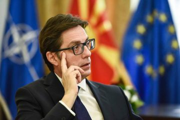 Пендаровски: Ако не бях президент и аз бих се изселил от Македония
