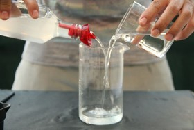 Изроди! Родители убиха 2-годишната си дъщеря, разтваряйки я в киселина