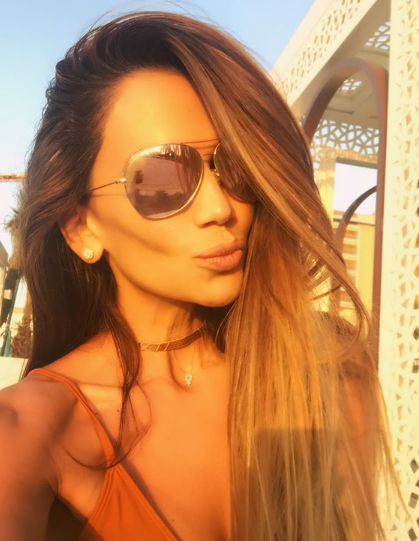Ивайла Бакалова пръсна сексапил в Дубай и... СНИМКИ 18+