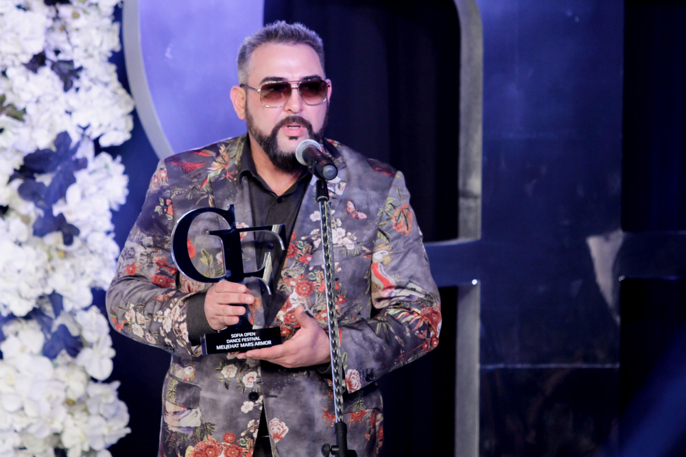 Изключително звездно присъствие на Code Fashion Awards 2019 ВИДЕО