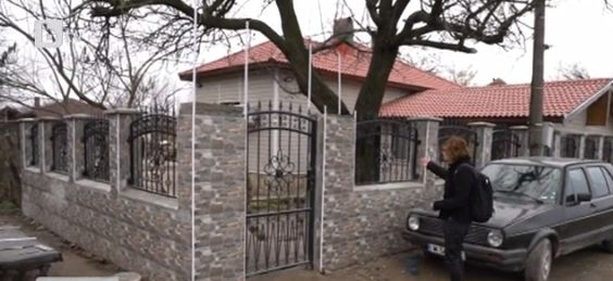 Ето го дома на виртуалния любовник, завъртял главата на банкерката Невена ВИДЕО