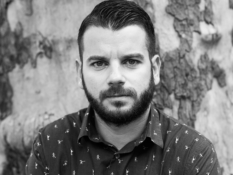 Гавра с водещия на "Фермата" Иван
