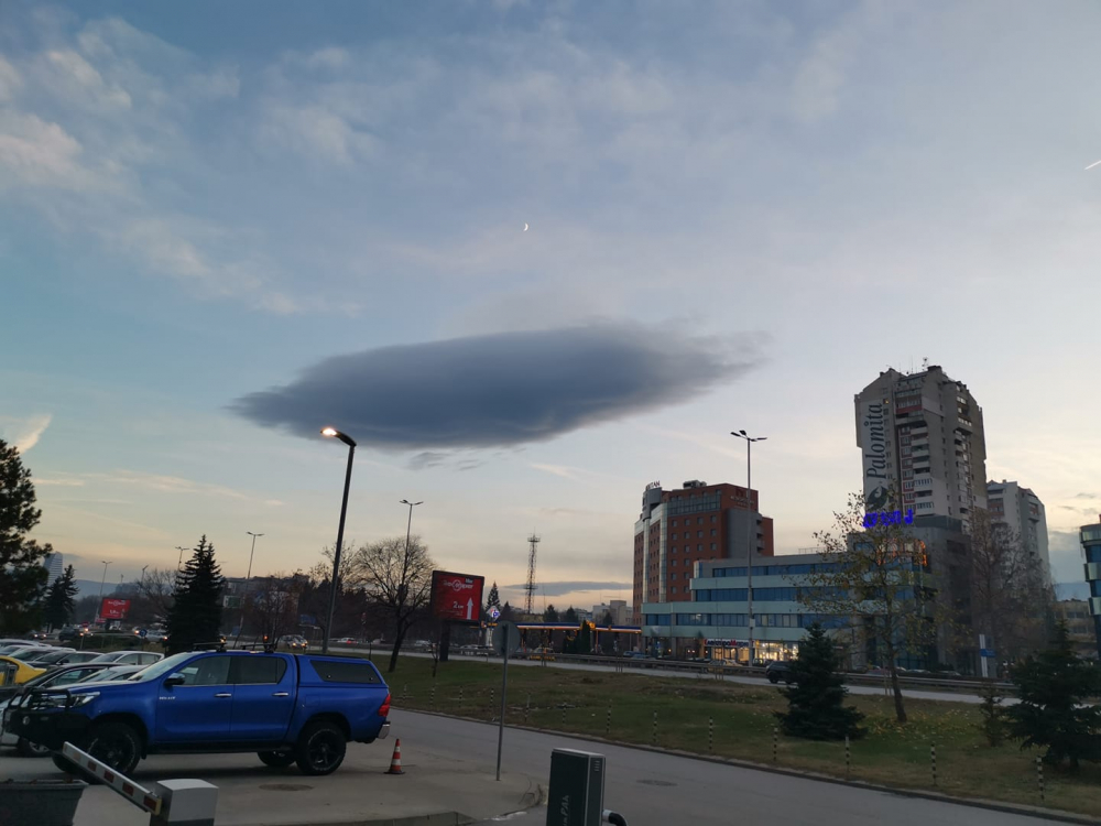 Мрежата прегря заради СНИМКИ на НЛО над София