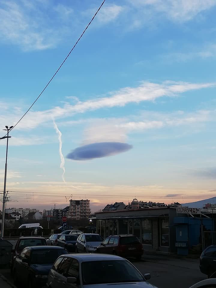 Мрежата прегря заради СНИМКИ на НЛО над София