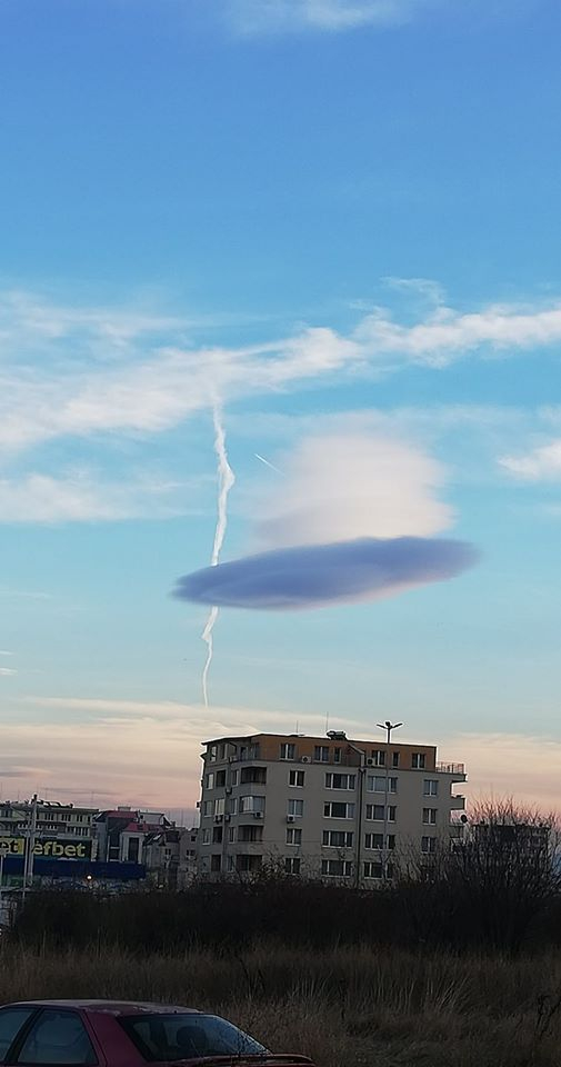 Мрежата прегря заради СНИМКИ на НЛО над София