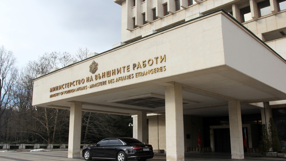 Обрат с изгонения от Русия наш дипломат, оказа се друг човек