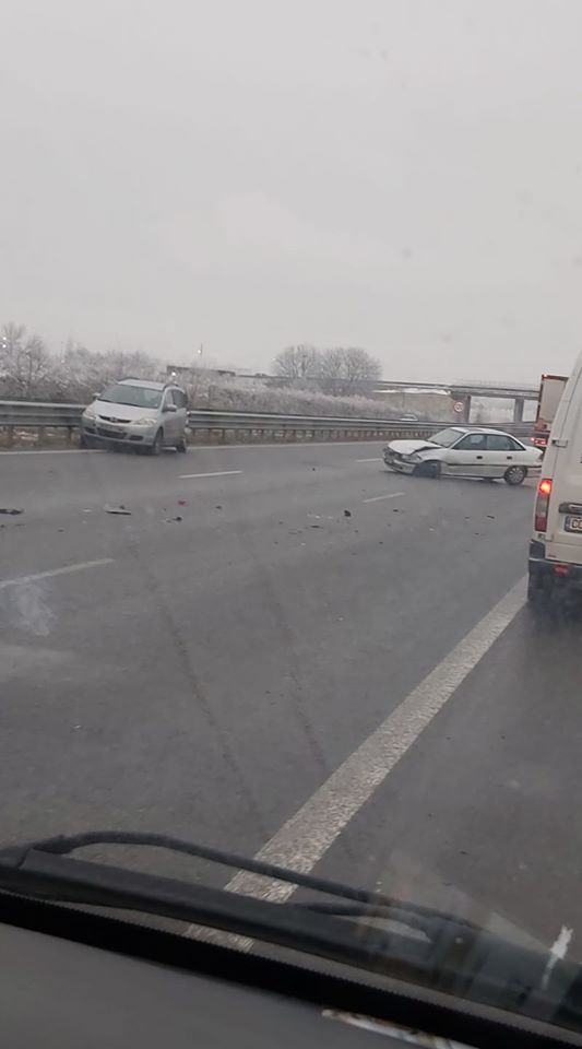 Ново верижно меле в София! Северната тангента почервеня от… СНИМКИ