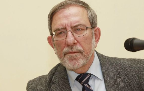 Филип Димитров зае важен пост във Венецианската комисия 