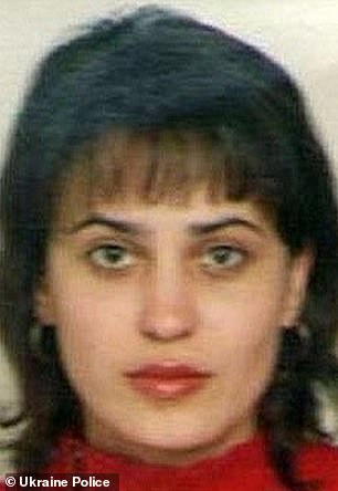  Влюбени, правещи секс в кола, починали в адски мъки от ръцете на изверги СНИМКИ