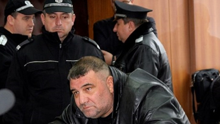 Напъните на Райфъла се увенчаха с успех, направиха му страшен подарък за Коледа