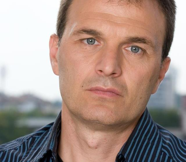 Наш финансов анализатор предупреди: Кризата идва, задължително направете това! 
