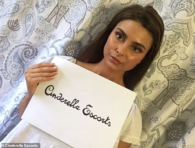 19-годишната Екатерина продава девствеността си, ето на колко я е оценила ВИДЕО
