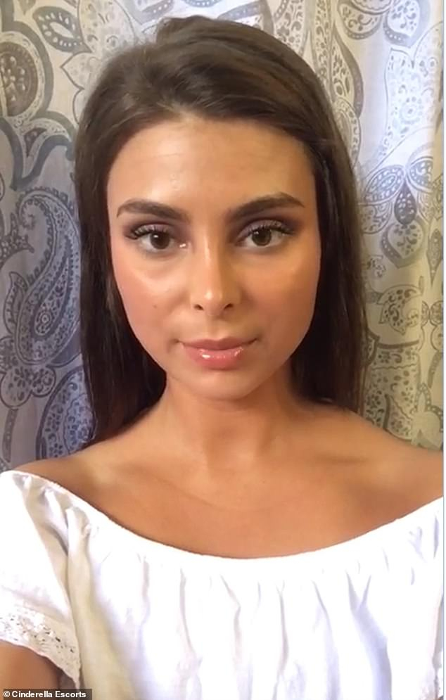 19-годишната Екатерина продава девствеността си, ето на колко я е оценила ВИДЕО