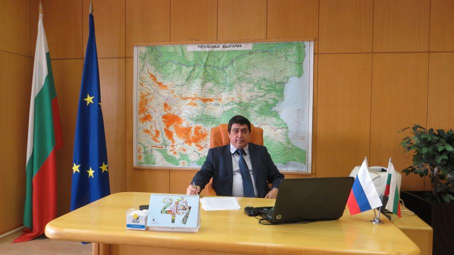 Внезапна смърт покоси български дипломат в Москва