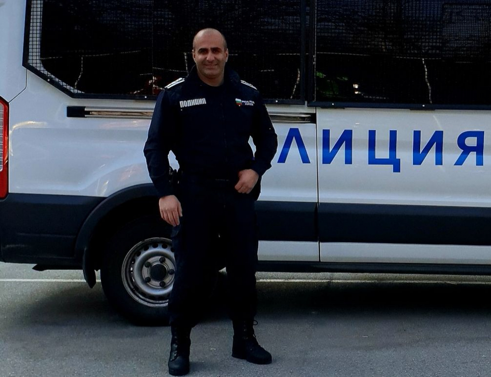 Виктор Празов поема Охранителна полиция Пловдив