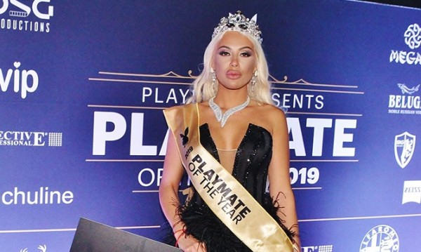 Скандалната Мис Плеймейт 2019 направи нещо изумително 