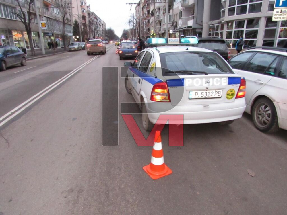 Две коли пометоха 4-годишно в Русе пред очите на ужасената му майка ВИДЕО