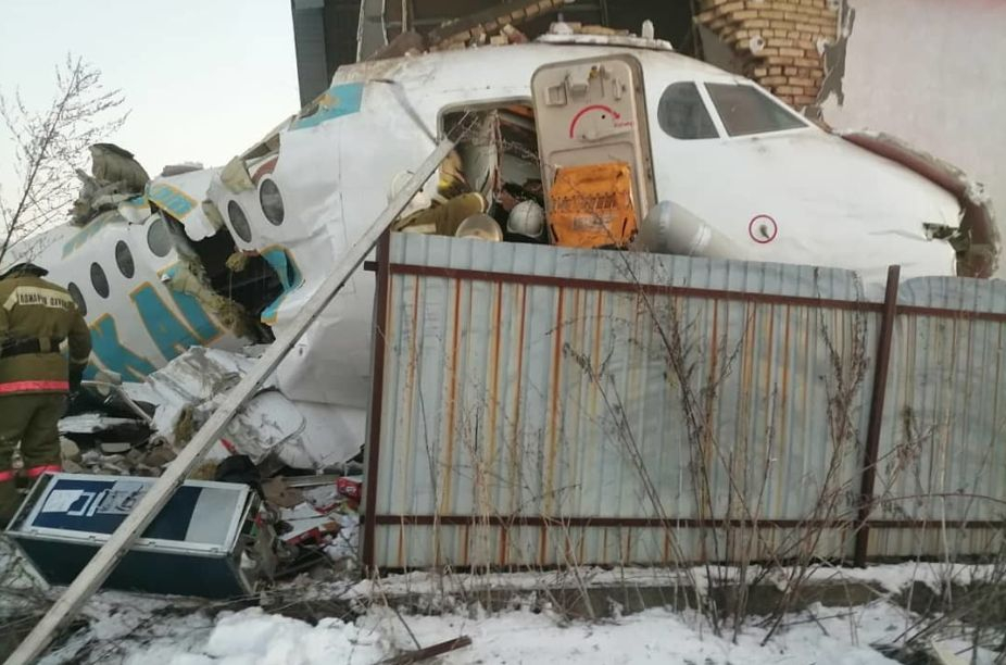 Очевидец разказа за ужаса с разбилия се при излитането лайнер Fokker-100 ВИДЕО