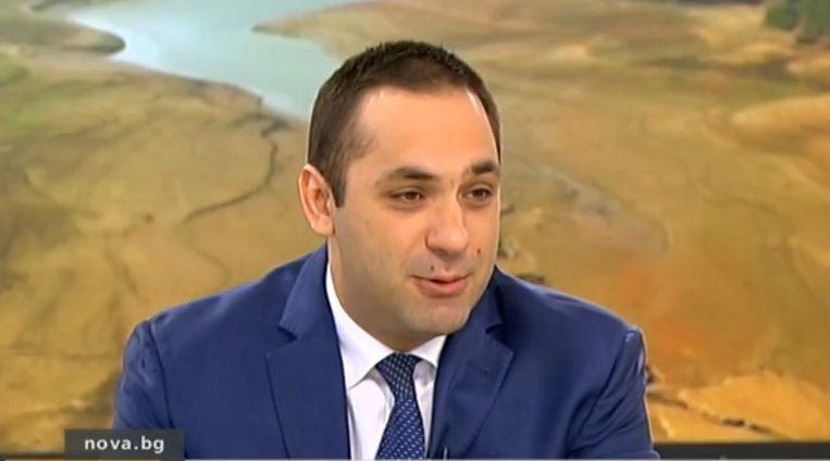 60-годишно безумие е причина за бедствието в Перник обяви министър Караниколов ВИДЕО