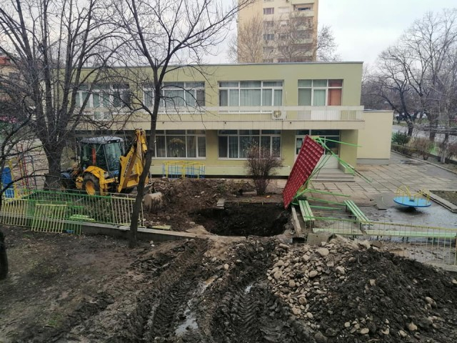Отстранена е ВиК аварията в Асеновград