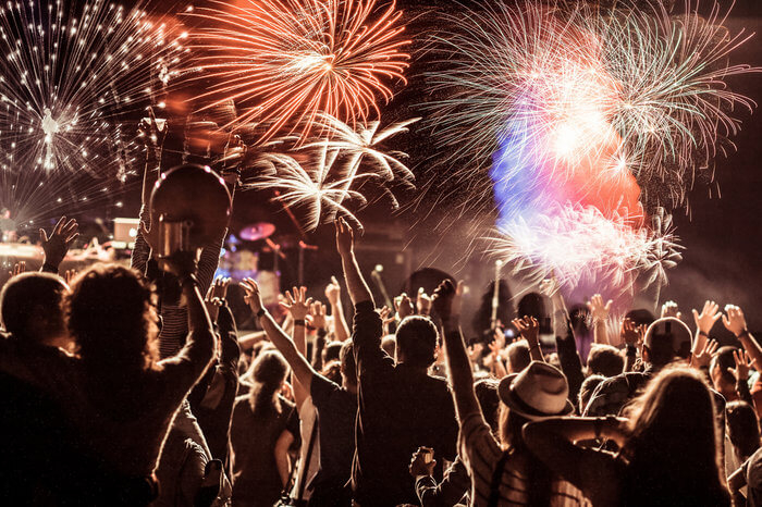 Ето с какви суеверия, вярвания и традиции посрещат Нова година по света и у нас