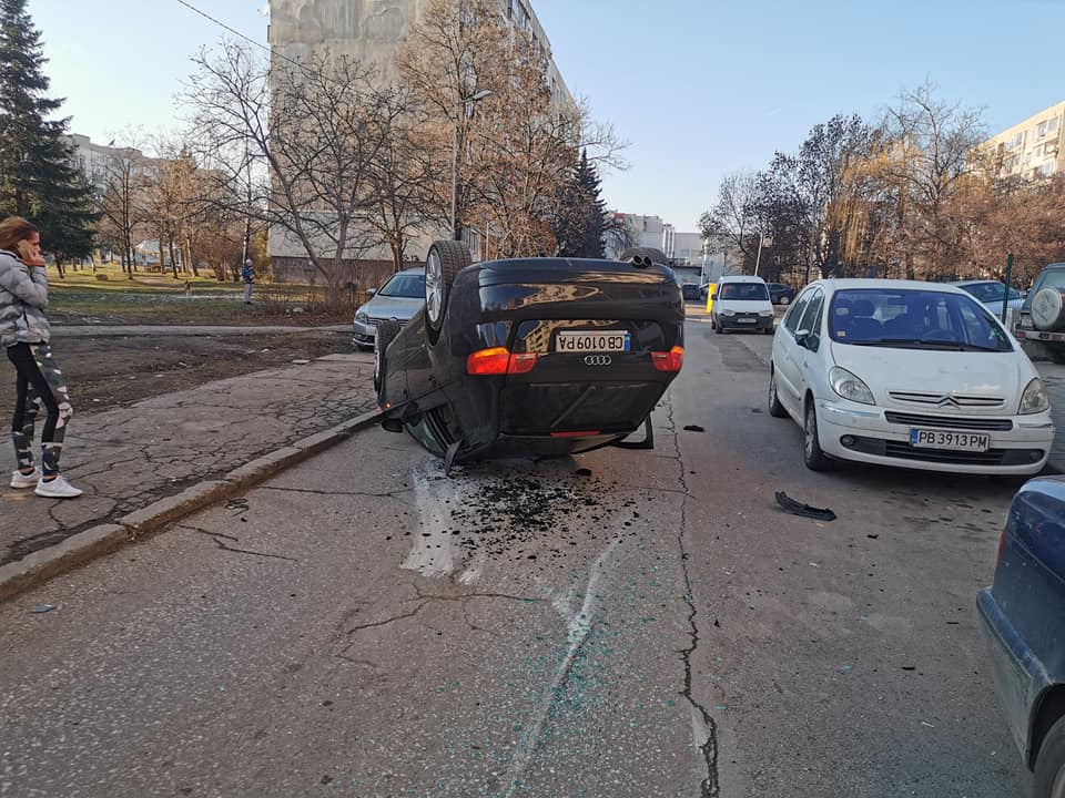 Извънредно в БЛИЦ! Страшно меле в "Люлин" СНИМКИ