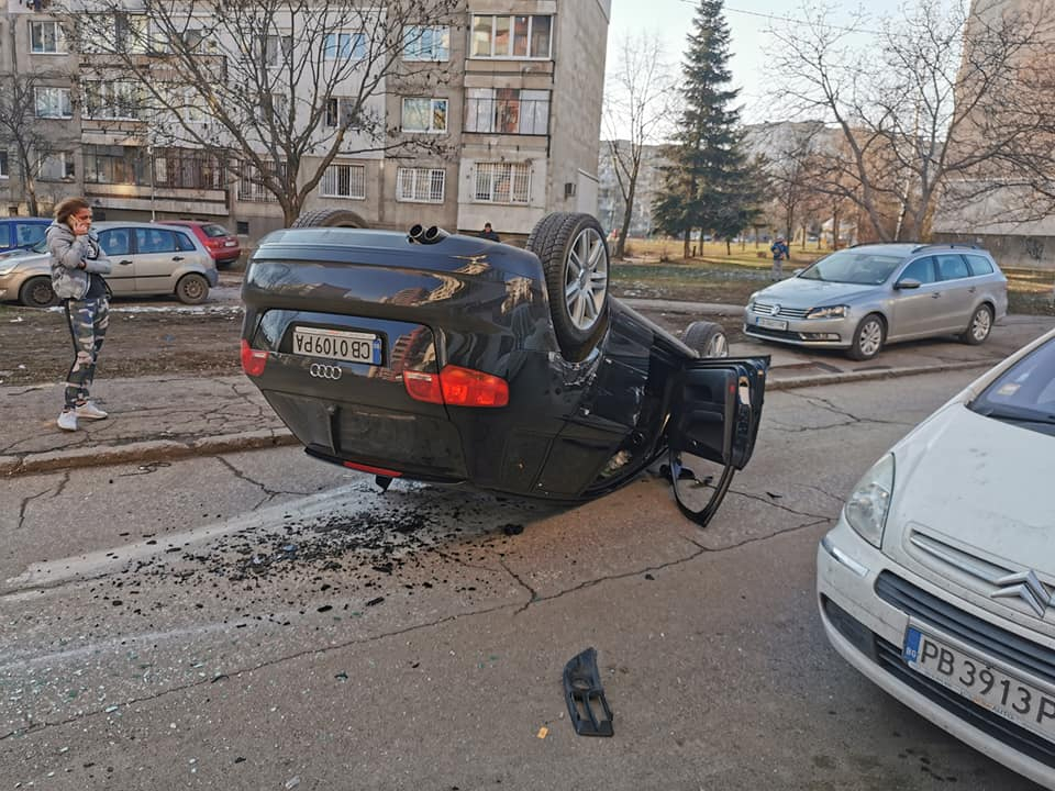 Извънредно в БЛИЦ! Страшно меле в "Люлин" СНИМКИ