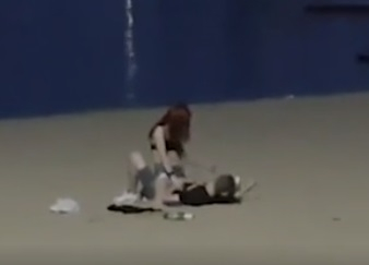 Арестуваха руснаци за секс на плажа в Тайланд ВИДЕО