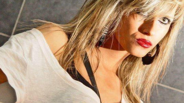 Сексапилната Мелина се оказа опасна работа! Върти страшен бизнес в Пловдивско