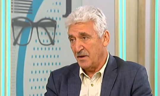 Красимир Велчев захапа БСП за вота на недоверие и...