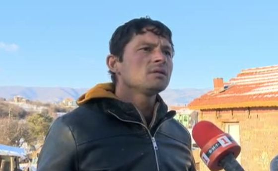 Бащата на момченцето, което надига шише с бира: Майка ми сипа лимонада вътре 