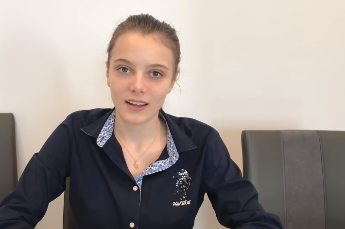 16 г. българка Фелипа Николова нахока Грета Тунберг за цинизма й към децата