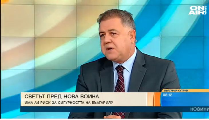 Бивш министър алармира: Огромна бежанска вълна може да залее България
