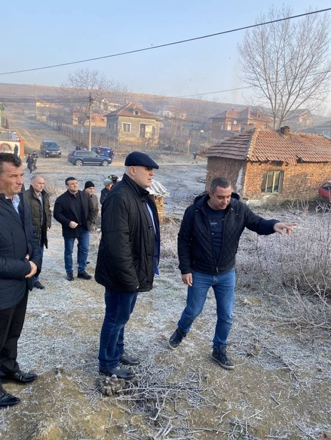 Иван Гешев и Младен Маринов са в Галиче СНИМКИ