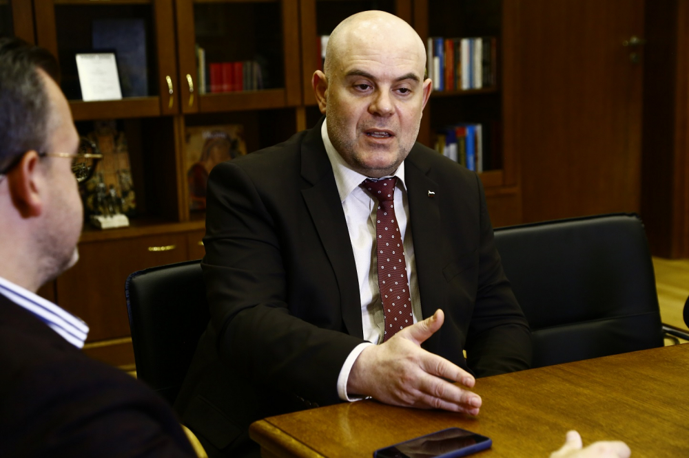Прокуратурата: Преустановяваме всякакви контакти с президентството