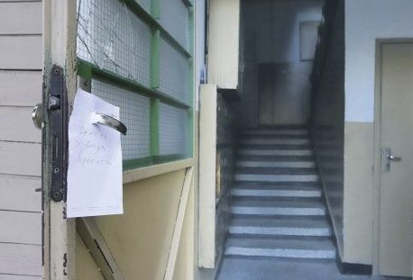 Апаши изправиха на нокти цял блок в търновски квартал 