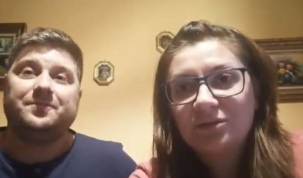 Социалните в Германия позволиха на родителите на 7-месечната Катерина най-накрая да я гушнат