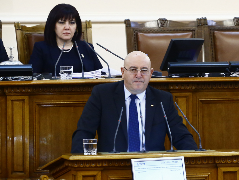 Екоминистърът с горещи новини за италианския боклук, ето какво ще го правим 
