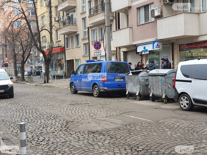 Нов удар по Валиумния изнасилвач, не е за вярване как крие белезниците ВИДЕО 
