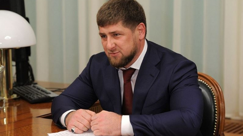 И Кадиров сдаде властта 