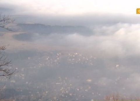 Софиянци дишат токсичен въздух над 35 дни в годината