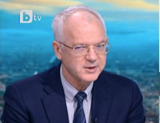 Васил Велев: Няма лесен начин да живеем по-добре, без да работим повече
