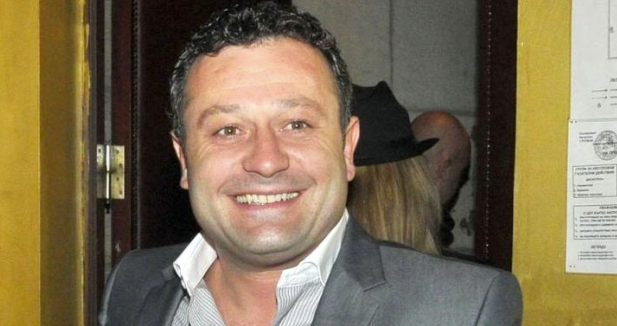 Не е за вярване Димитър Рачков в коя китна махала се сдоби с имот
