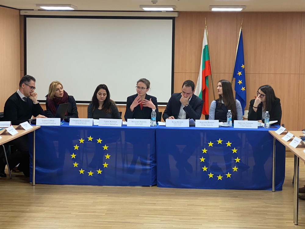 Цветелина Пенкова: 25% от бюджета на ЕС е за инвестиции в борбата с климатичните промени 