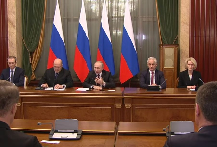 Мълниеносните промени на Путин продължават! Назначи новия кабинет на Русия ВИДЕО